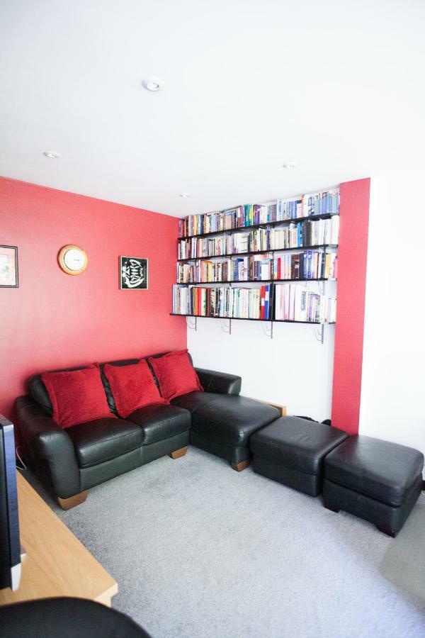 Honest University Apartment 2 南安普敦 外观 照片